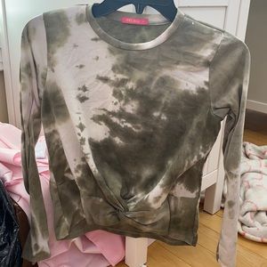 Girls Ivory and Green Tie Dye Long Sleeve Front Knot Top Large Boutique Purchase